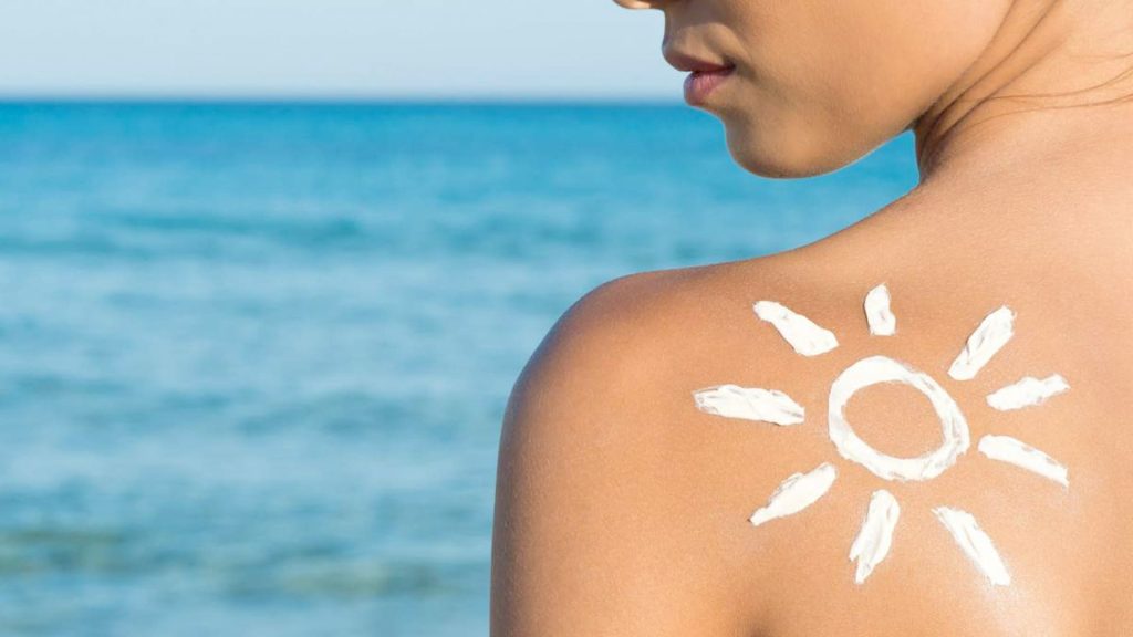 8 Easy Hacks To Maintain Healthy Skin